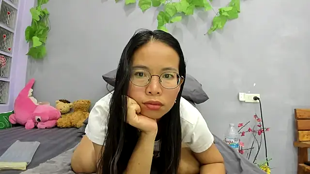 loveley jenny online show from March 2, 7:59 am