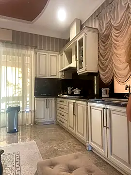 Amazoniiaa online show from September 14, 11:52 am