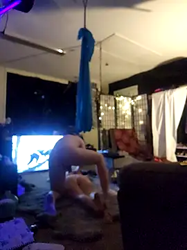 Hotredheadandtoungelasher online show from September 16, 11:51 am