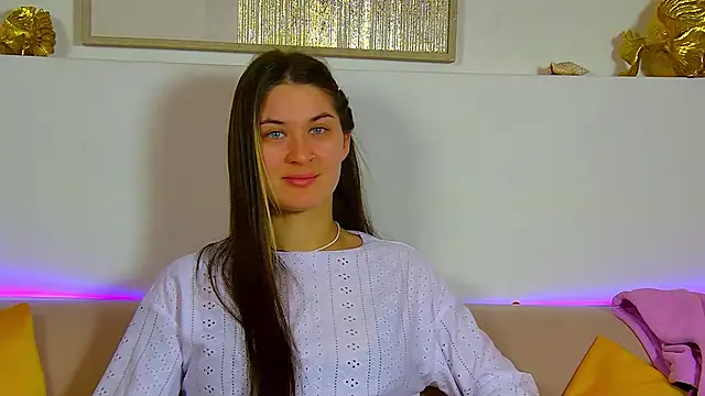 RachelSimpson online show from February 18, 9:25 pm