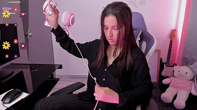 Cositarica  online show from February 13, 1:24 pm