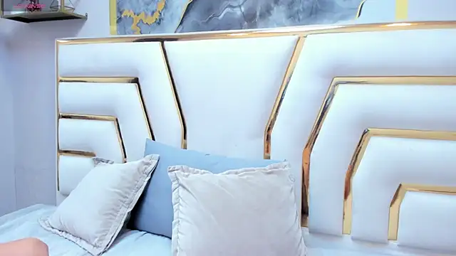 Sariitaa  online show from September 16, 3:09 pm