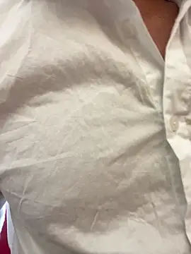 Elnonoykeila77 online show from April 2, 3:53 pm