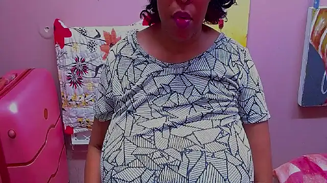 Ebonylovelyx online show from June 30, 3:33 pm