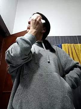 LunaZambrano online show from October 15, 5:10 am