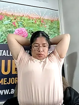   valentina18 online show from May 26, 12:59 pm