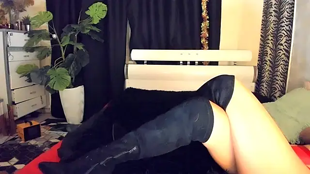 Black No 1 online show from January 18, 1:24 am