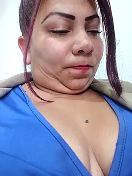 Alyona21 online show from May 8, 10:22 pm
