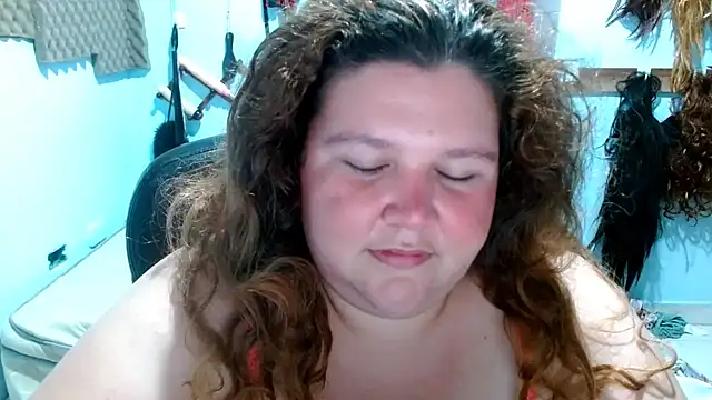 squirt322bbw online show from September 28, 1:45 am