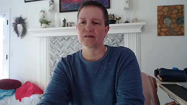 AuroraWillows online show from April 4, 4:17 pm