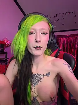 alicewonder09 online show from February 18, 8:13 am