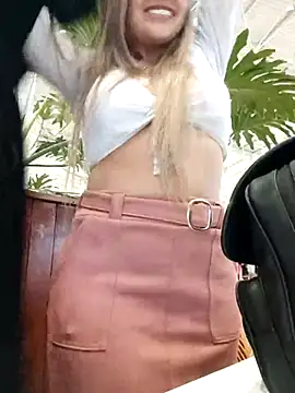 alana 69 online show from April 8, 12:02 am