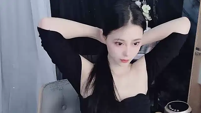 Ocean--Lili online show from September 18, 2:48 pm