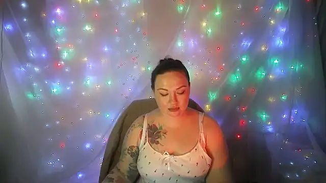 Victoria Marks online show from June 27, 5:19 am