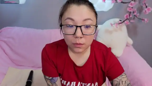 gentle muse online show from February 12, 2:02 am