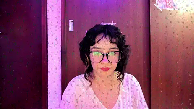  Lunnaa  online show from September 26, 10:40 pm