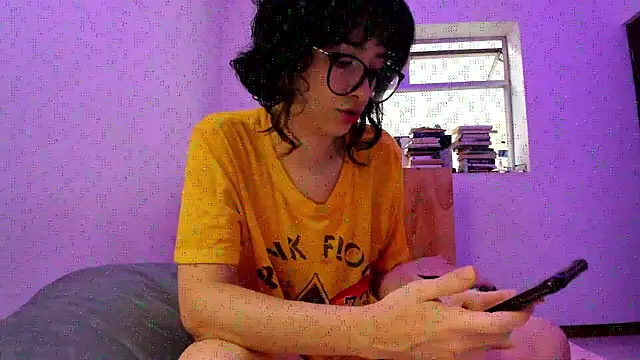  Lunnaa  online show from September 14, 10:51 pm