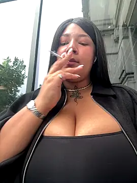 IamSashaLuv online show from September 13, 3:20 pm