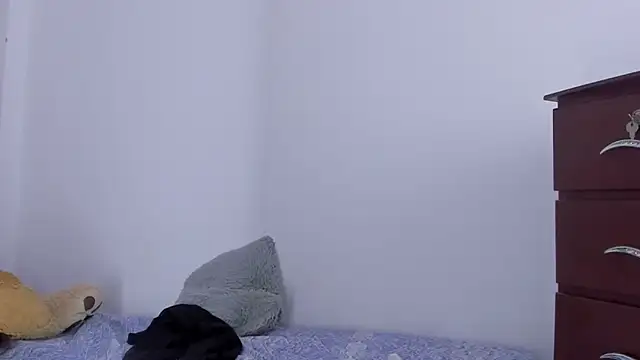 Emma lean online show from September 21, 1:32 pm