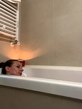 MirandaHobbs online show from September 14, 7:12 pm