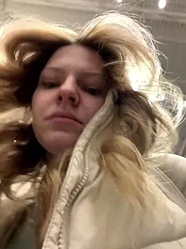 MaryHiggins online show from January 16, 2:02 pm