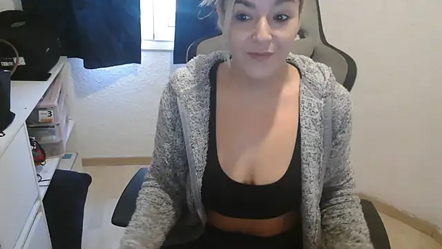 bekka   online show from December 1, 10:30 am