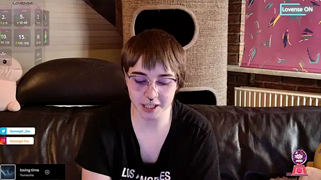 GamerGirl Eve online show from September 25, 6:17 pm