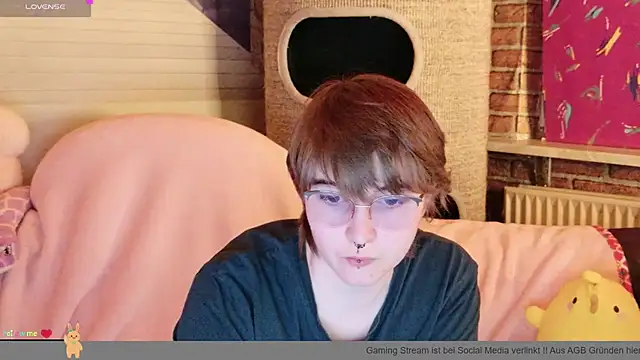 GamerGirl Eve online show from December 16, 6:03 pm