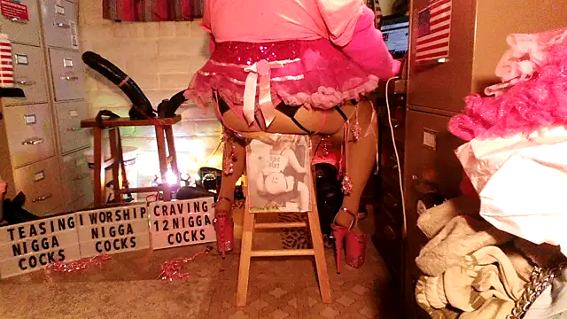 tgirljillforbbc online show from April 15, 7:58 pm