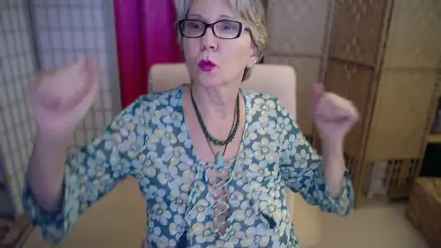 petradaniels online show from February 3, 11:40 pm