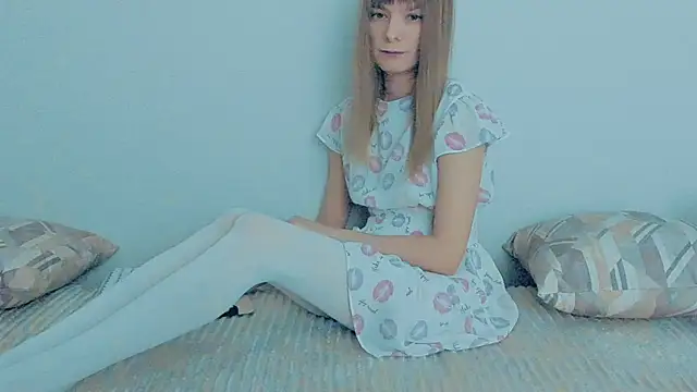 YourCaramel online show from October 12, 11:01 am