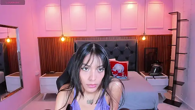 AMELIELEONE online show from November 18, 12:39 pm