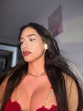 DulceLenns online show from February 25, 7:01 pm