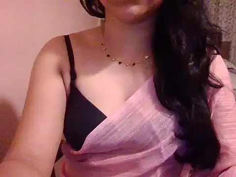 Pinky 4 online show from September 15, 6:04 pm