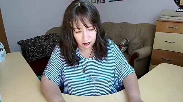 Lucretia Goldi  online show from September 20, 8:29 pm