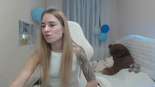 DeboraHorny online show from October 2, 6:07 am