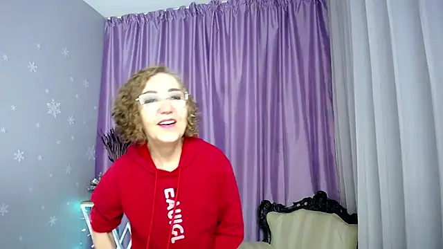 queen a n i online show from May 30, 9:07 am