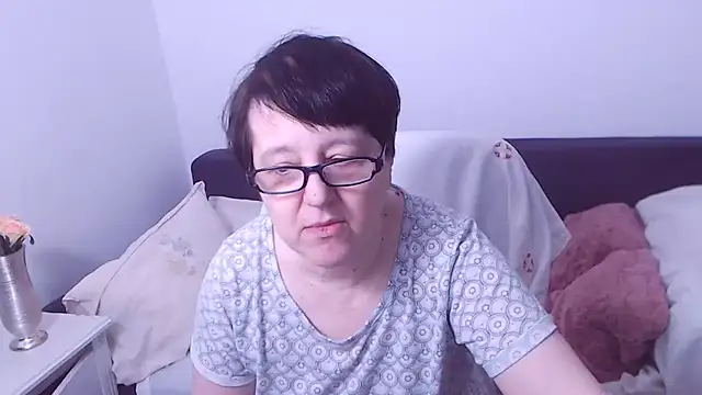 ChristaRose online show from April 4, 8:07 pm