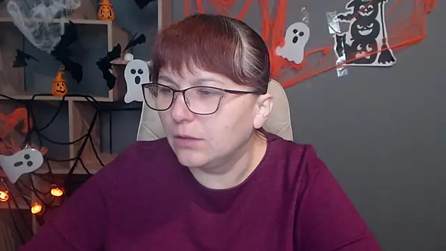 AliceInksSweetty online show from October 19, 6:15 am