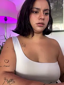 susy angel online show from October 12, 9:39 pm