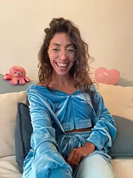 Amani thewolf online show from October 15, 12:52 pm