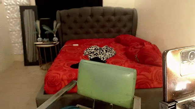 MISTRESS OF EVILCUMxx online show from September 15, 1:36 am