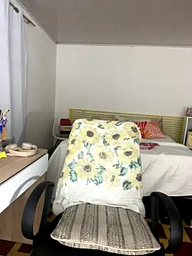 Juliana News online show from October 4, 1:11 am