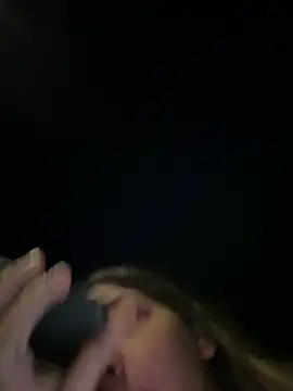 DoriDeluxe66 online show from June 9, 8:52 pm