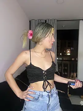 Sarita-candy online show from December 18, 1:43 am