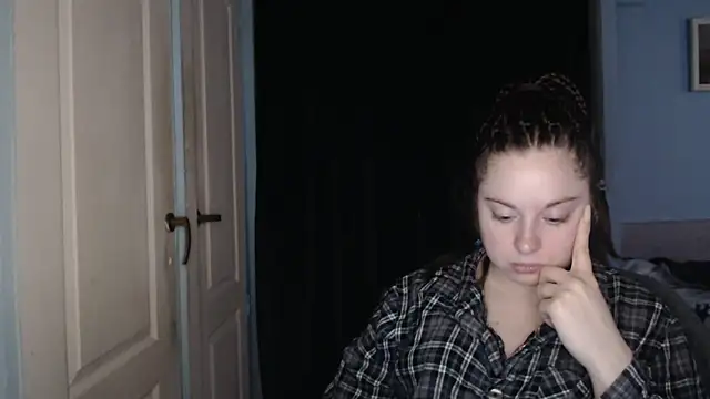 ryhhnnagold99 online show from April 6, 2:40 pm