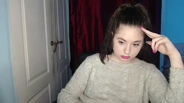 ryhhnnagold99 online show from December 18, 8:46 pm