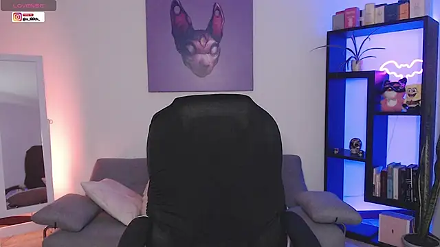 S Lilith  online show from December 20, 3:10 am