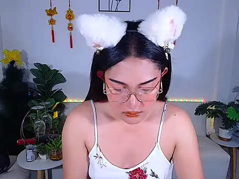 plysaithailand online show from March 30, 4:56 am