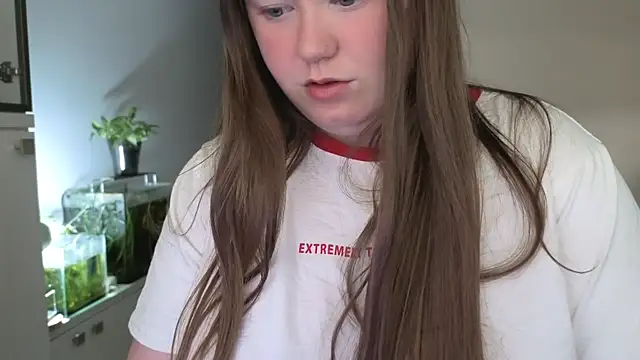 remirann  online show from May 10, 2:41 pm